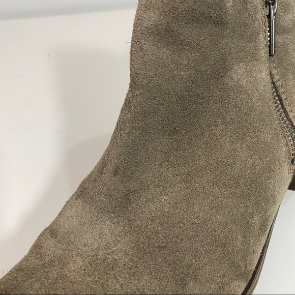 Lucky Brand Bartolino Leather Suede Stacked Heel Ankle Bootie - Picture 8 of 12